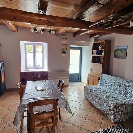 Tatil Evi Gite De La Couze
